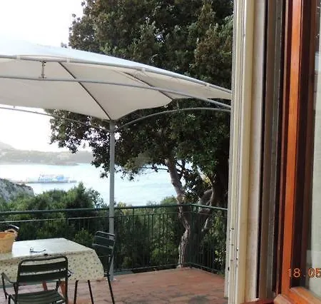 Casa Mariina - 6 Posti Letto, Ampia Terrazza *